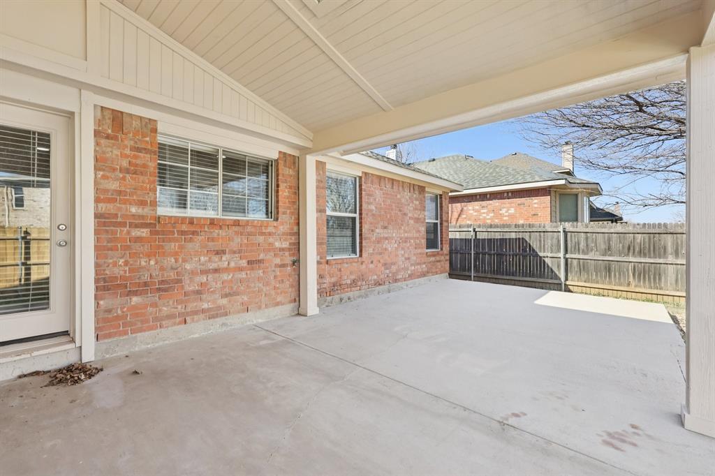 Emerald Park Add Fwy - Residential