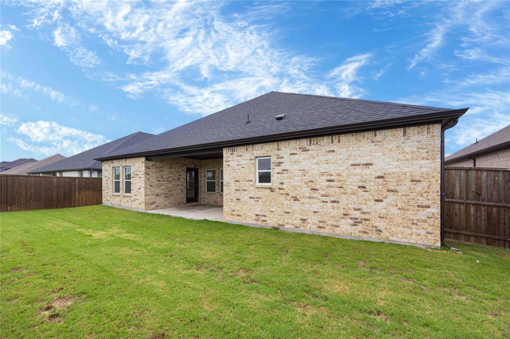 Lakepointe - Residential