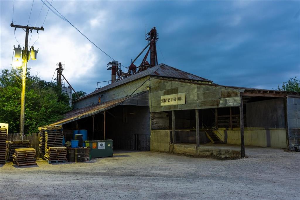 Prime commercial real estate in the heart of Godley .  Currently an operating feed mill .   So many possibilities for this great property.   Great location in fast growing community .  Call today to schedule an appointment to see this great property
