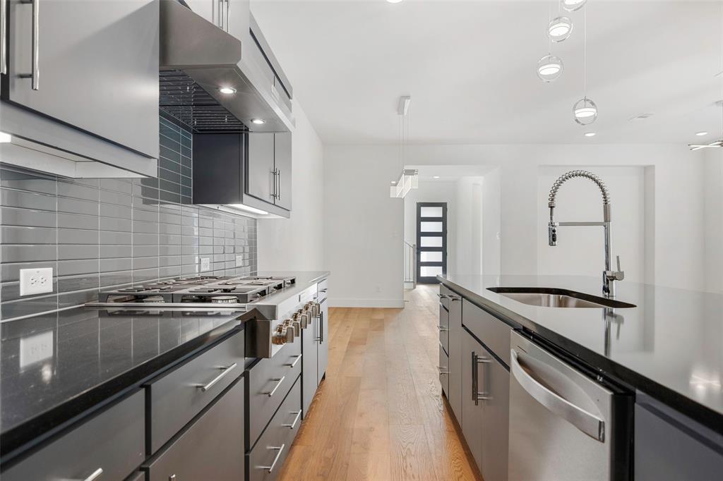 Danielle At Craig Ranch, The - Residential Lease