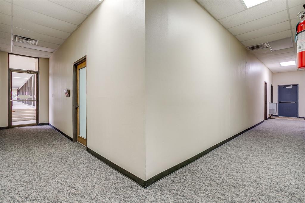 CARPENTER - Commercial Sale