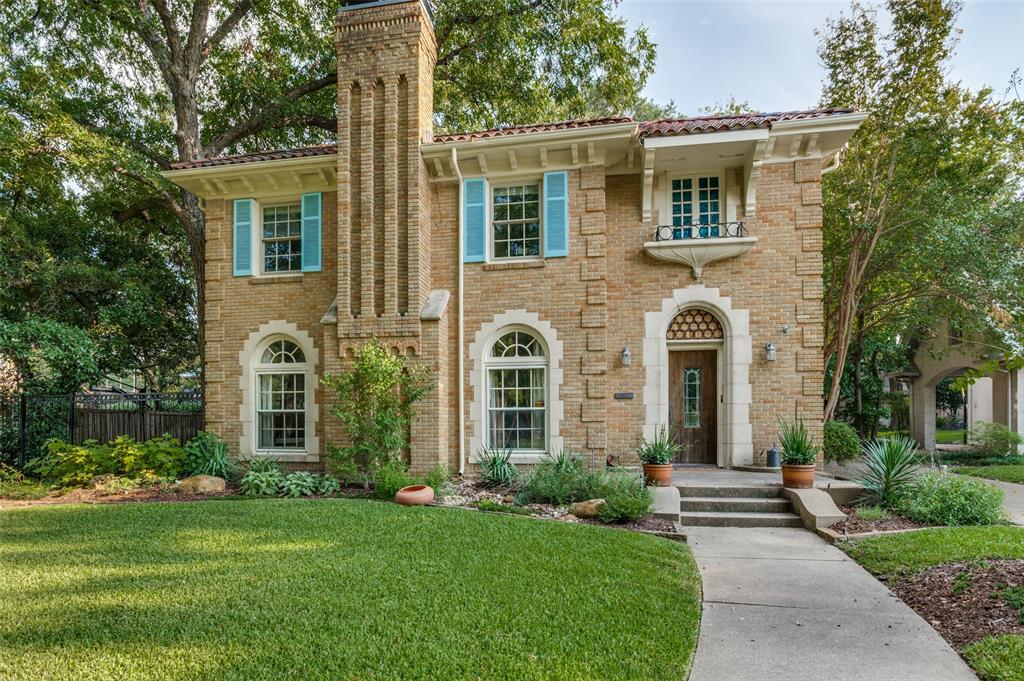 Country Club Estates - Residential