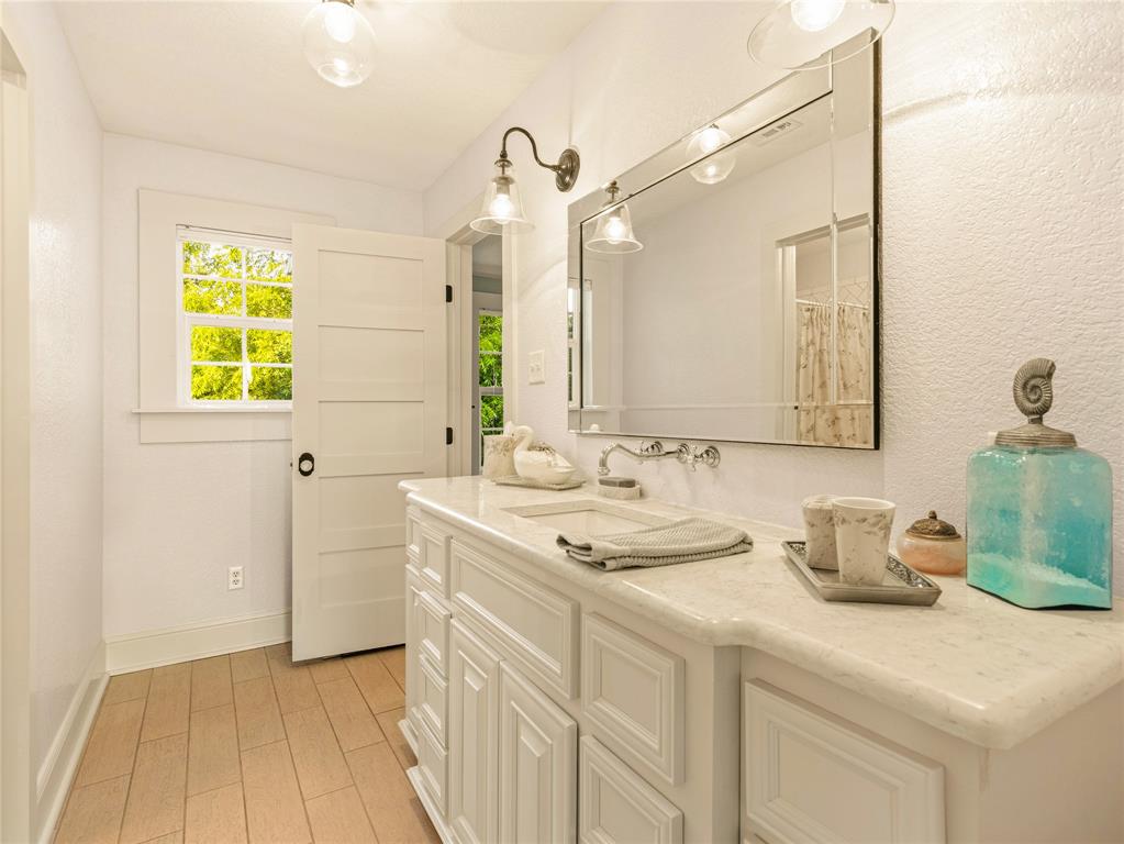 Lake Shore Acres Add - Residential