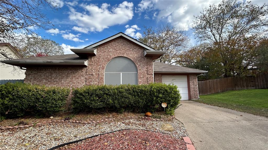 Beautiful one-story on a Cul-De-Sac minutes from Downtown McKinney! This home has three large bedrooms and laminate flooring throughout. The refrigerator stays with home. Perfect location minutes from 75 and shopping. The extra large back patio is screened in and is perfect for family gatherings and a cup of coffee in the morning. This home has so many great features book a tour today!!