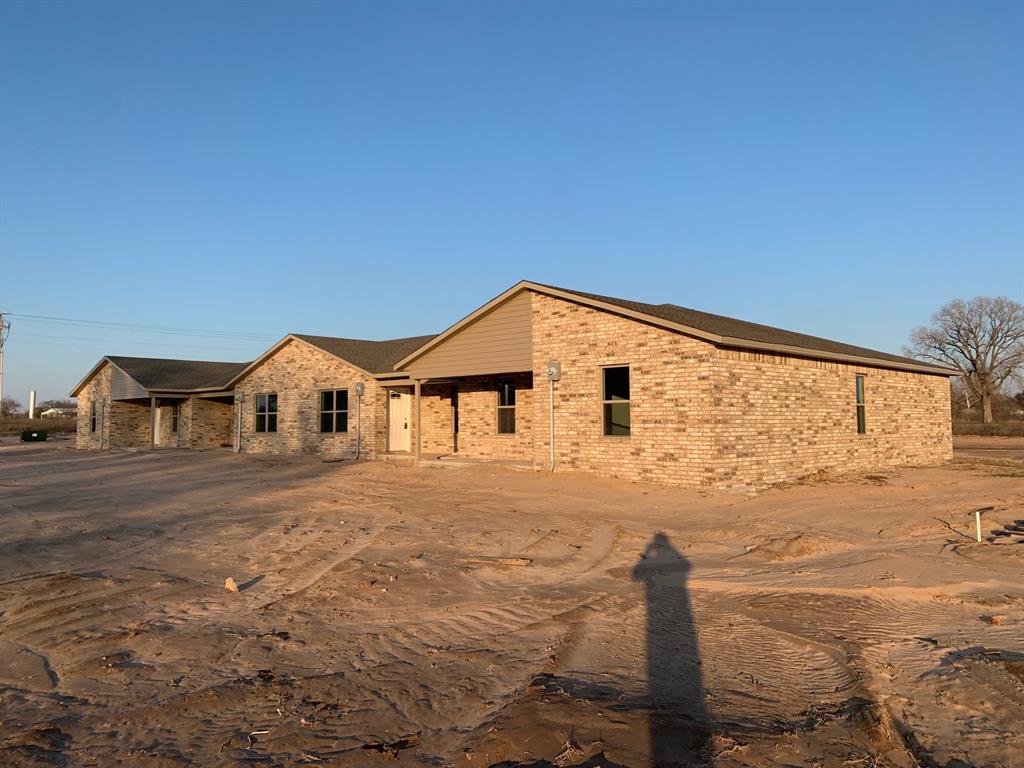 **2 WEEKS FREE WITH IMMEDIATE MOVE-IN!** (applied to 3rd months rent) 
Amazing new Construction home available for rent now.  3 beds, 1 bath. Stainless appliances,  faux wood blinds, new fixtures, and so much more. 
Easy approval second chance leasing. Some qualifications: No evictions in the last 3 years. Some felonies will disqualify - reach out for more info. We can work with blemished credit most of the time. 
Pets OK with deposit. Must make at least 2.5x the rent as income. This listing accepts housing or section 8 and is available for traditional leases. The first month's rent isn't due until move-in. The security deposit is equal to one month's rent and is due when approved and signing your lease.