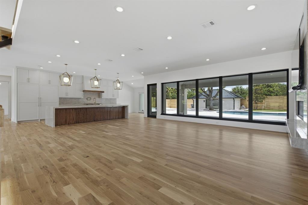 Kelsey Square - Residential