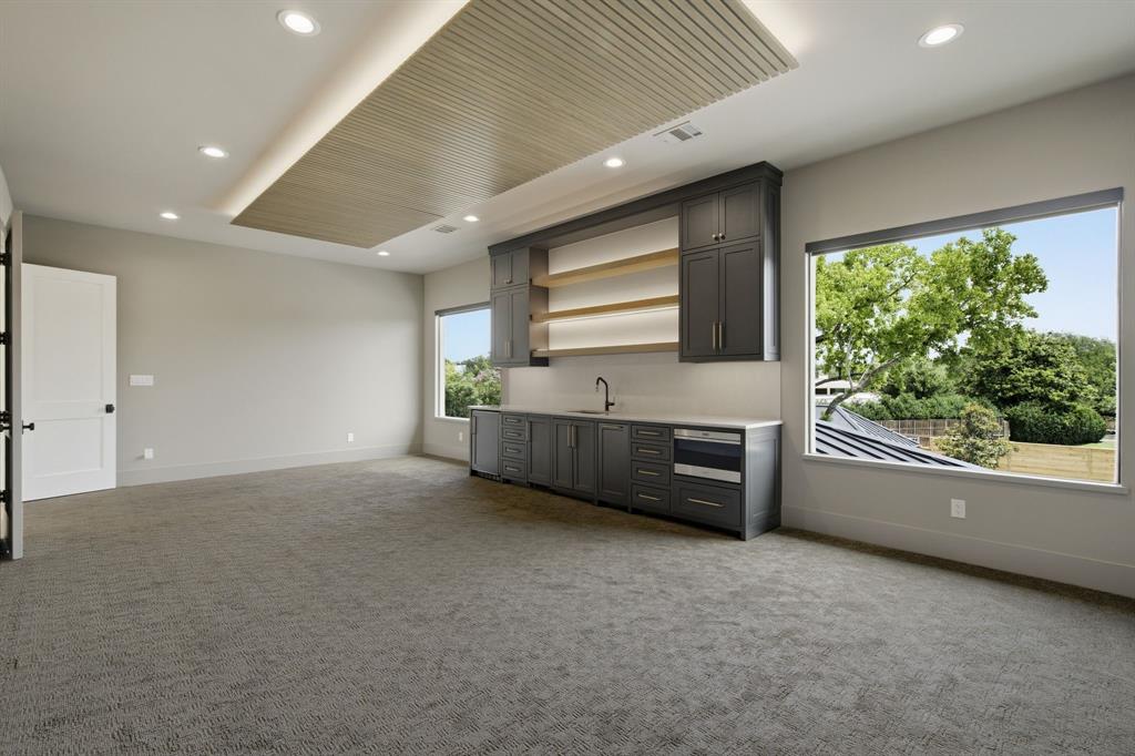 Kelsey Square - Residential