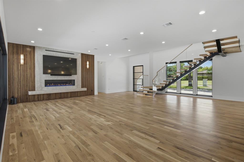 Kelsey Square - Residential