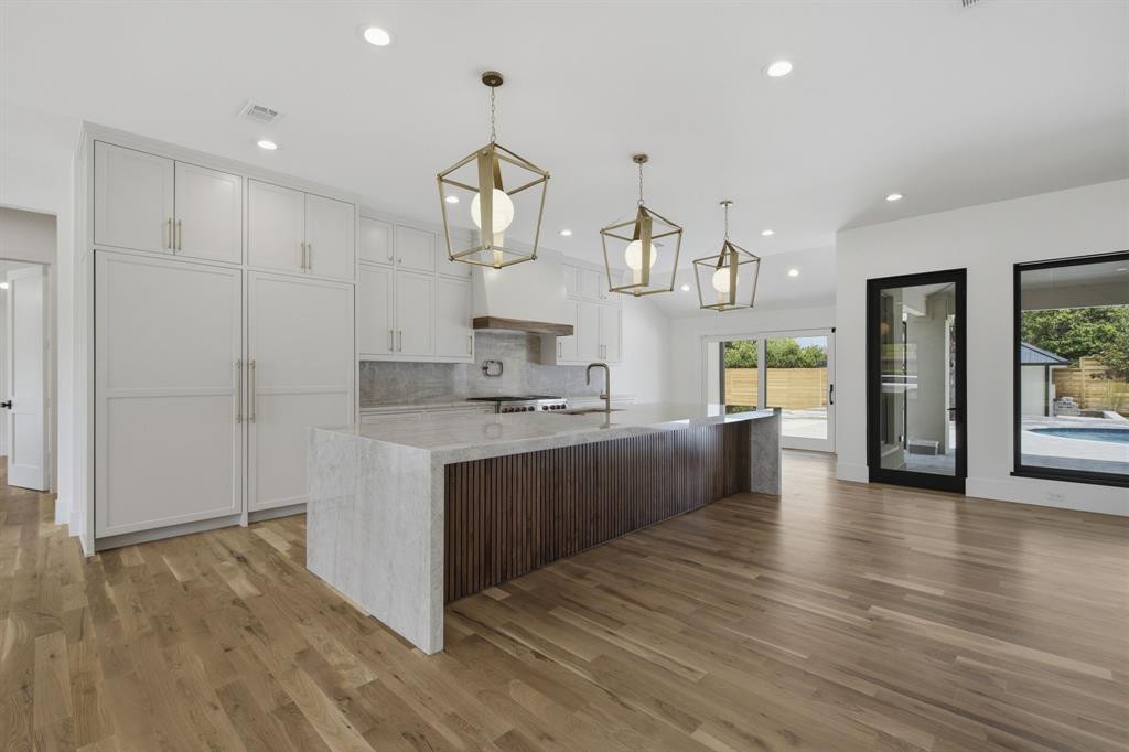 Kelsey Square - Residential