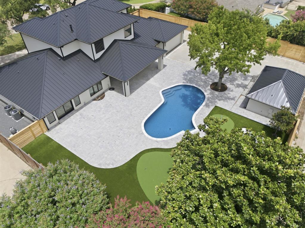 Kelsey Square - Residential
