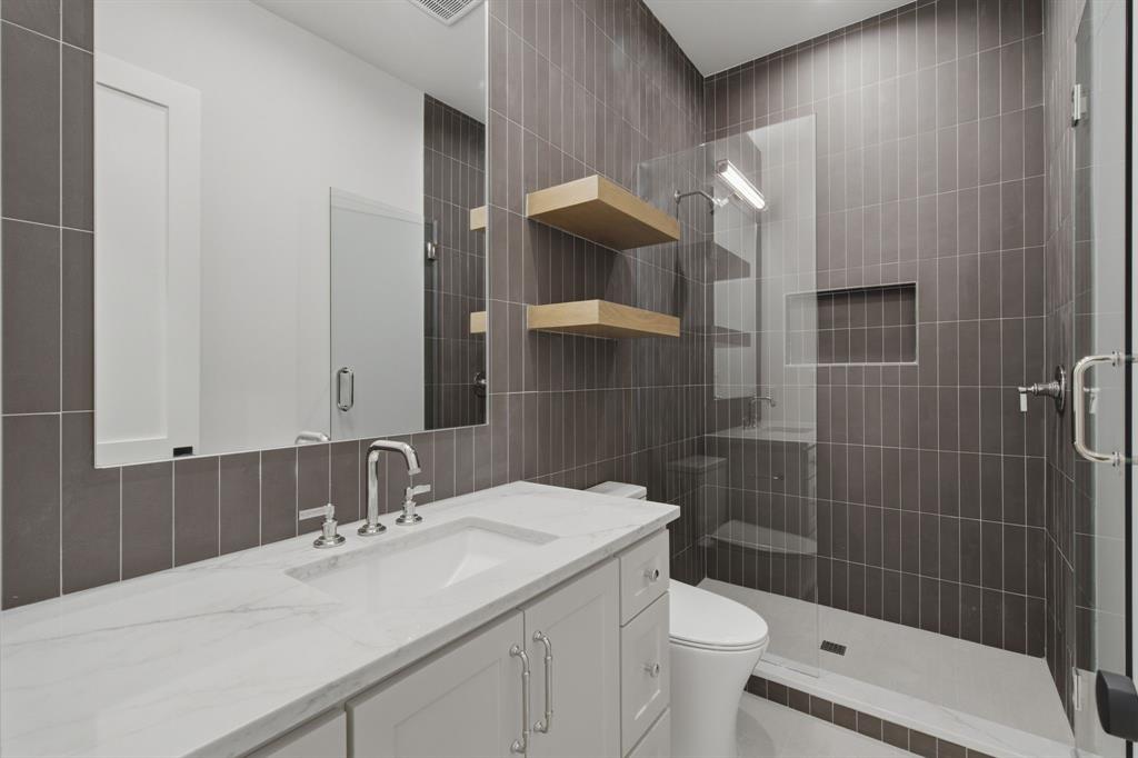 Kelsey Square - Residential