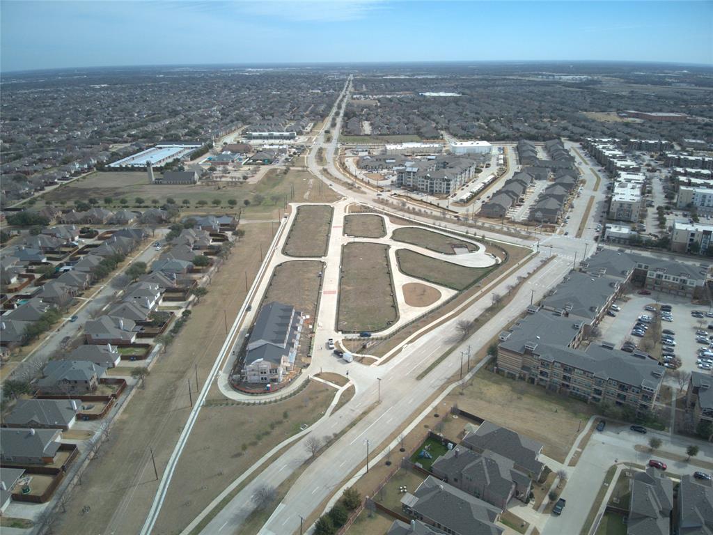 The Row - Land