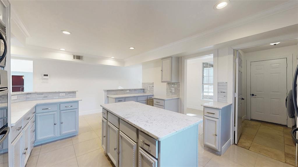 Looper Frank Add - Residential