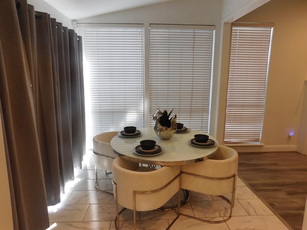 Westridge Twnhms - Residential