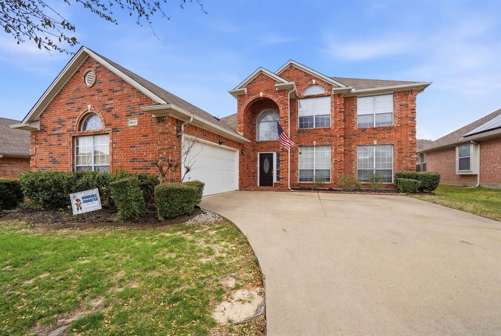 MOTIVATED SELLER!! Tucked away in a highly desirable North Fort Worth neighborhood, this beautifully maintained home blends comfort, functionality, and everyday luxury into one inviting space. From the moment you step inside, you are greeted with an open, airy layout designed for both entertaining and real-life living. The heart of the home features a spacious living area that flows seamlessly into the kitchen. Perfect for hosting, gathering, or simply enjoying a quiet night in. The kitchen offers ample counter space, modern finishes, and room to make every meal feel effortless. The primary suite provides a peaceful retreat with plenty of space to unwind, while the additional bedrooms offer flexibility for family, guests, or a home office setup. Carpet throughout the house has been replaced and brand new ready for its new owner. Whether you are growing, downsizing, or planting roots, this home adapts to your lifestyle. Step outside to a backyard that is ready for summer evenings, weekend BBQs, or creating your own outdoor oasis. Located just minutes from shopping, dining, and major highways. While the neighborhood HOA features swimming pools, soccer fields, and a playground this home offers the perfect balance of convenience and community.