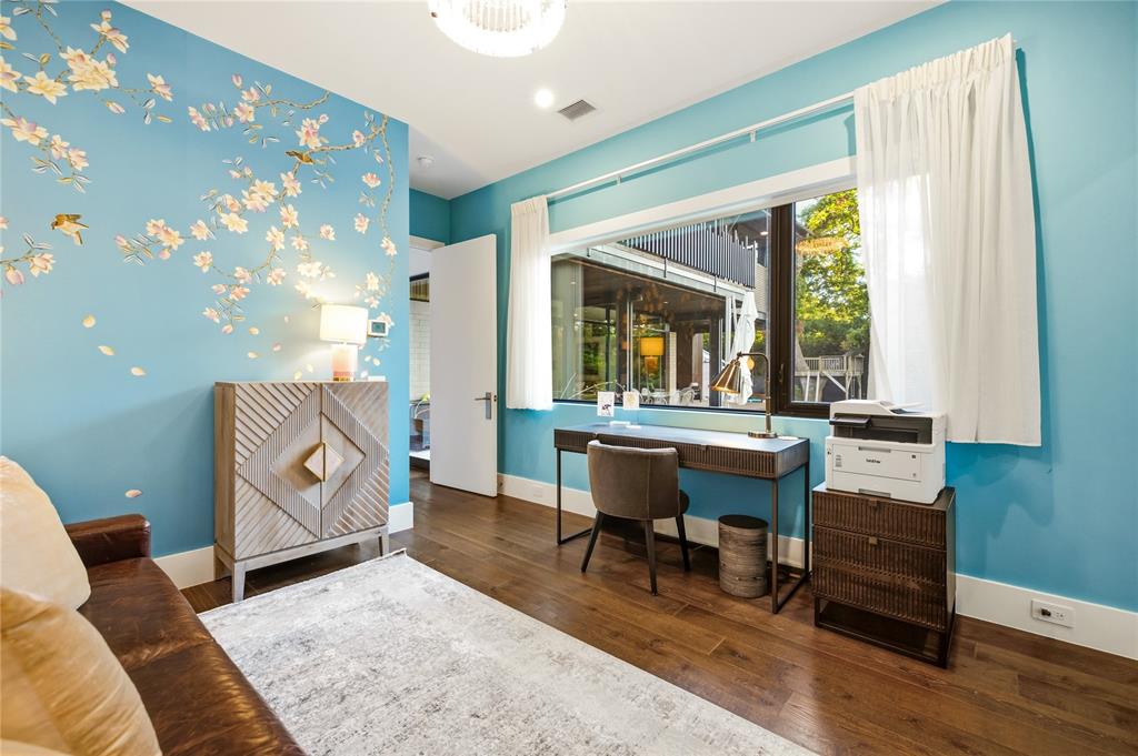 Forest Hills - Residential