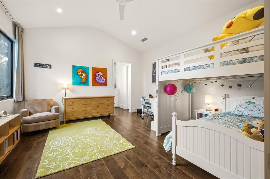 Forest Hills - Residential