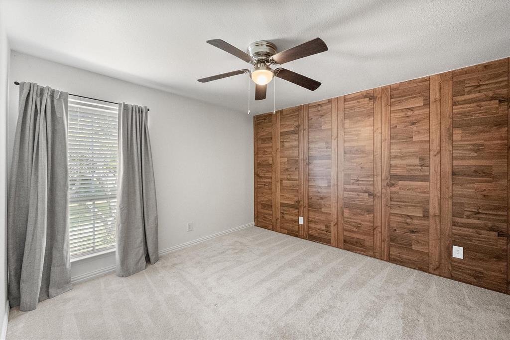 Condo Country Creek - Residential