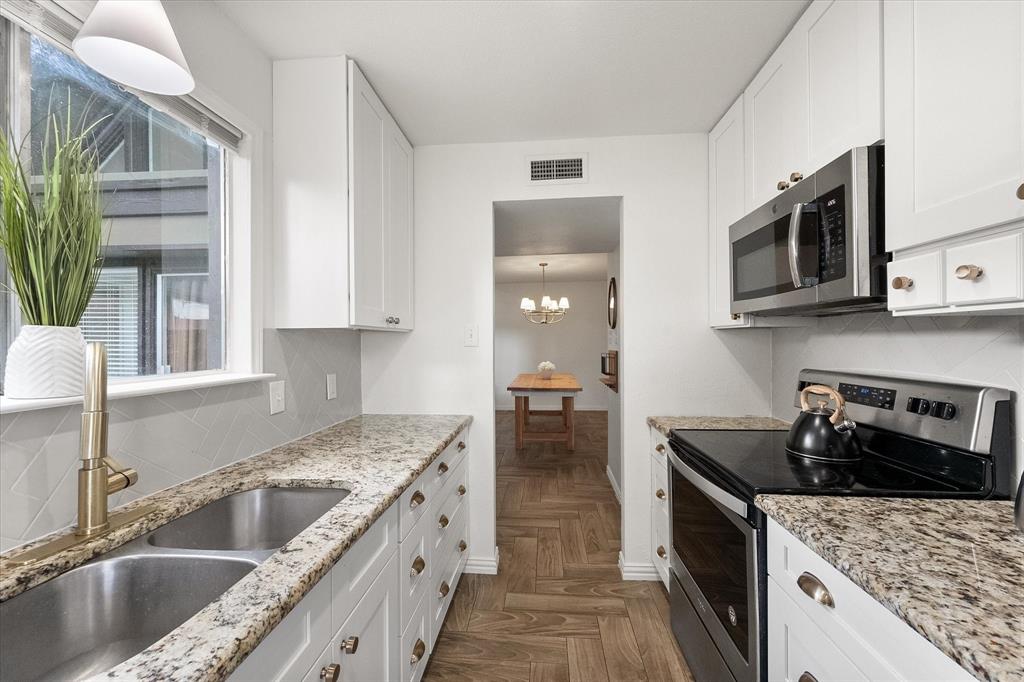 Condo Country Creek - Residential
