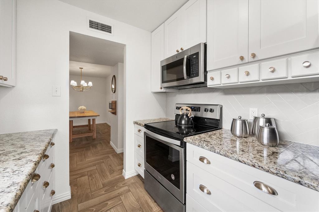 Condo Country Creek - Residential
