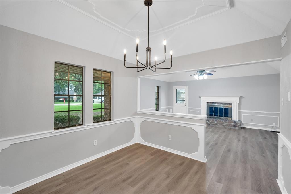 Squire Manor - Residential