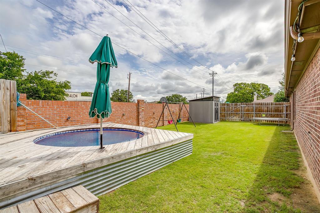 Golden Pond Estate - Residential