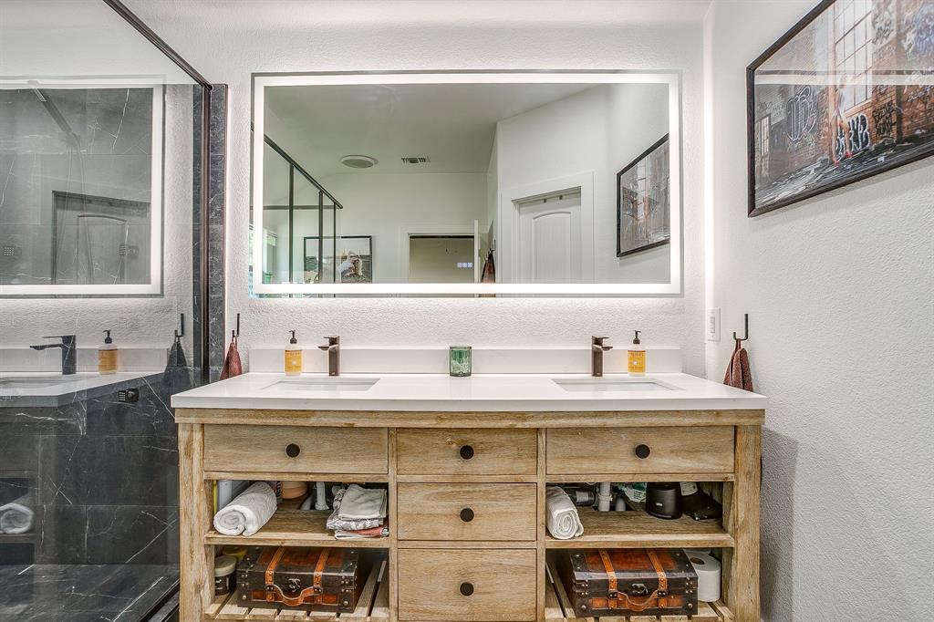 Golden Pond Estate - Residential