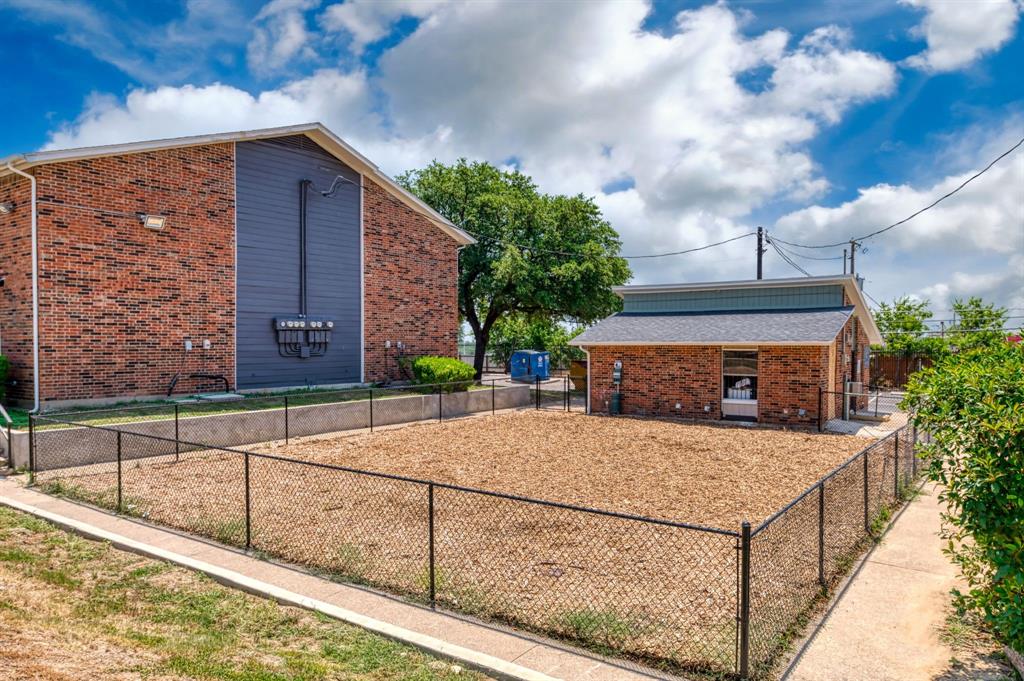 Broadmoor Add - Residential Lease