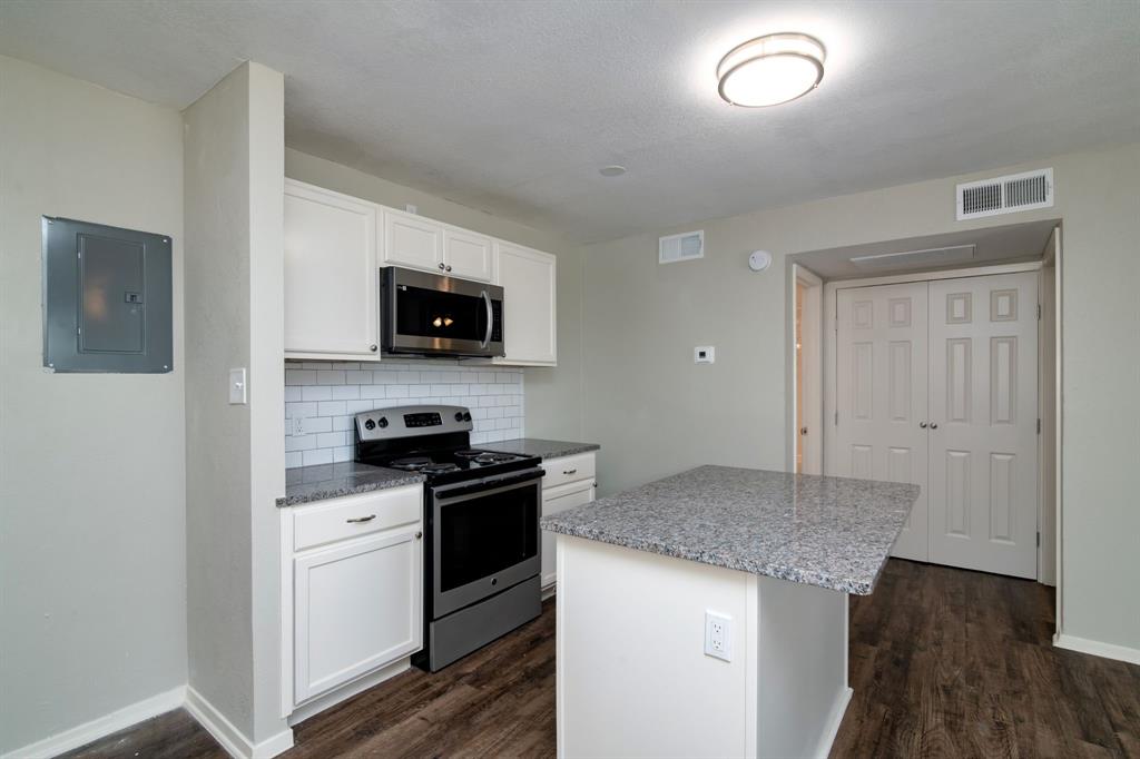 Broadmoor Add - Residential Lease