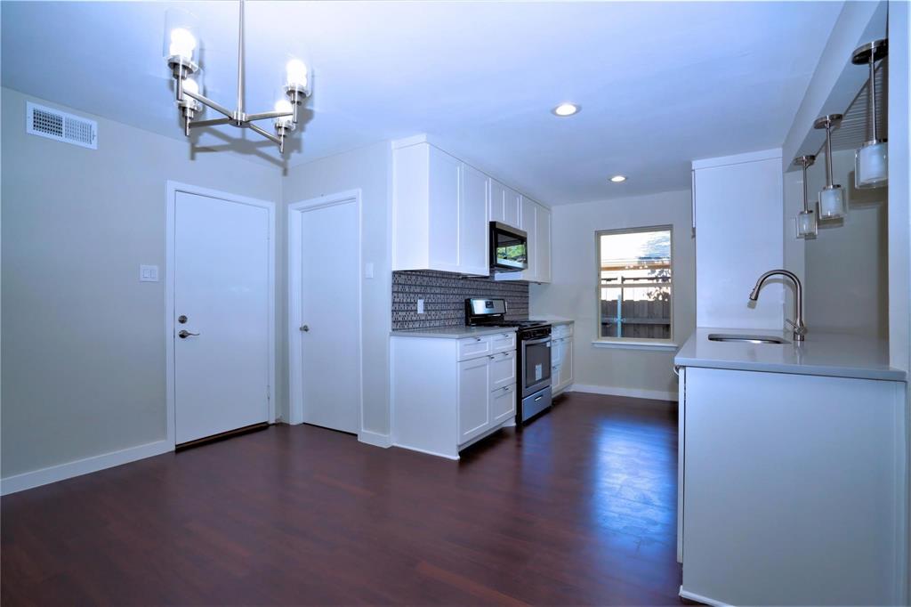 Cloverdale 05 - Residential