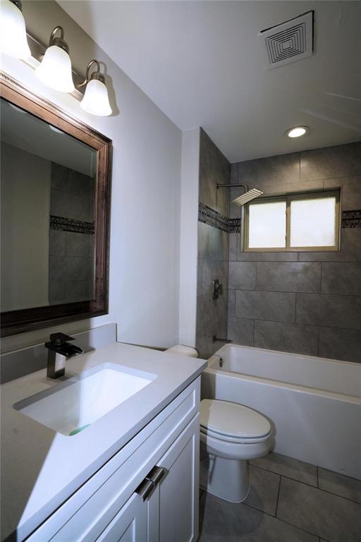 Cloverdale 05 - Residential