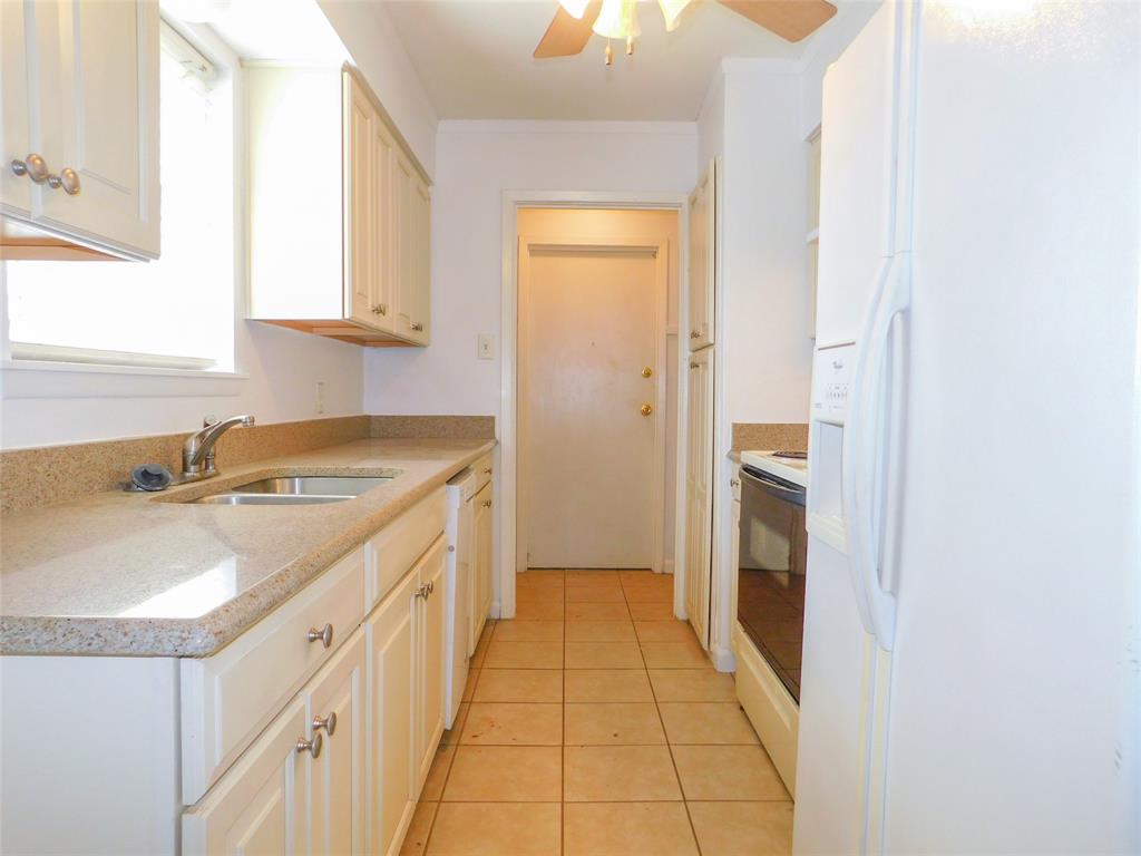 Kings Manor Add Ph 1 & 2 - Residential Lease
