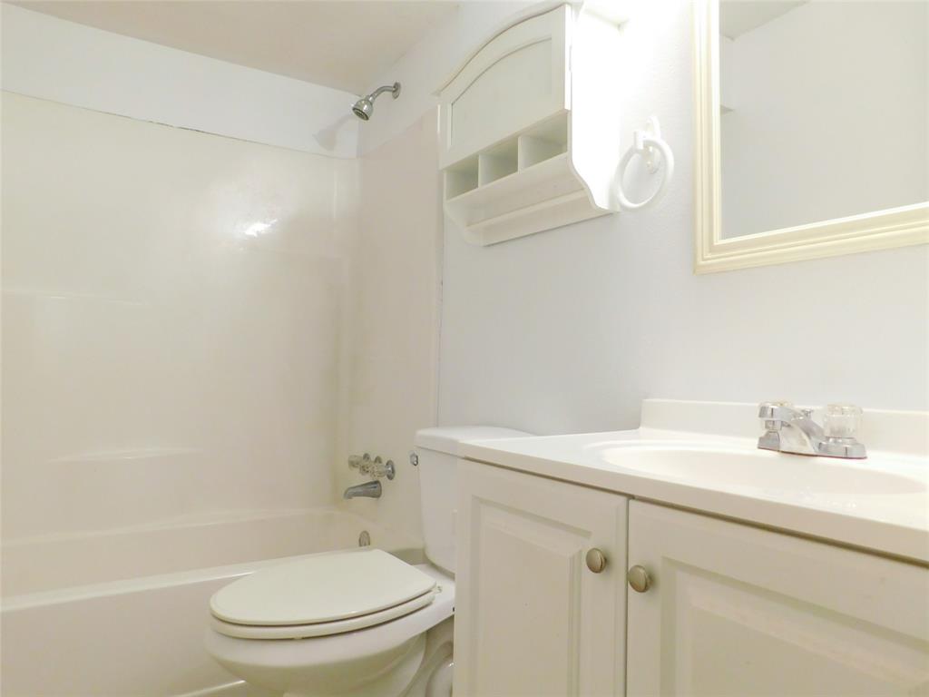 Kings Manor Add Ph 1 & 2 - Residential Lease