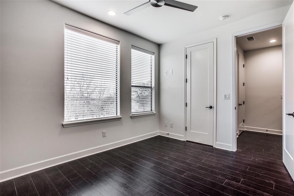 HICKORY VISTA TOWNHOMES - Residential Lease