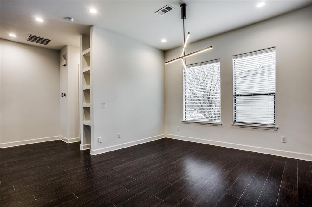 HICKORY VISTA TOWNHOMES - Residential Lease