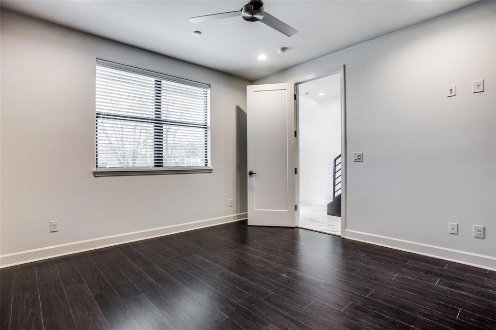 HICKORY VISTA TOWNHOMES - Residential Lease