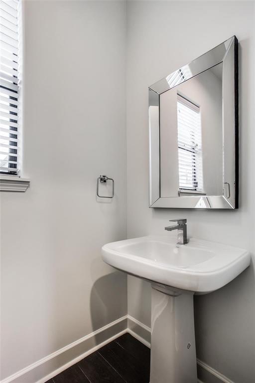 HICKORY VISTA TOWNHOMES - Residential Lease