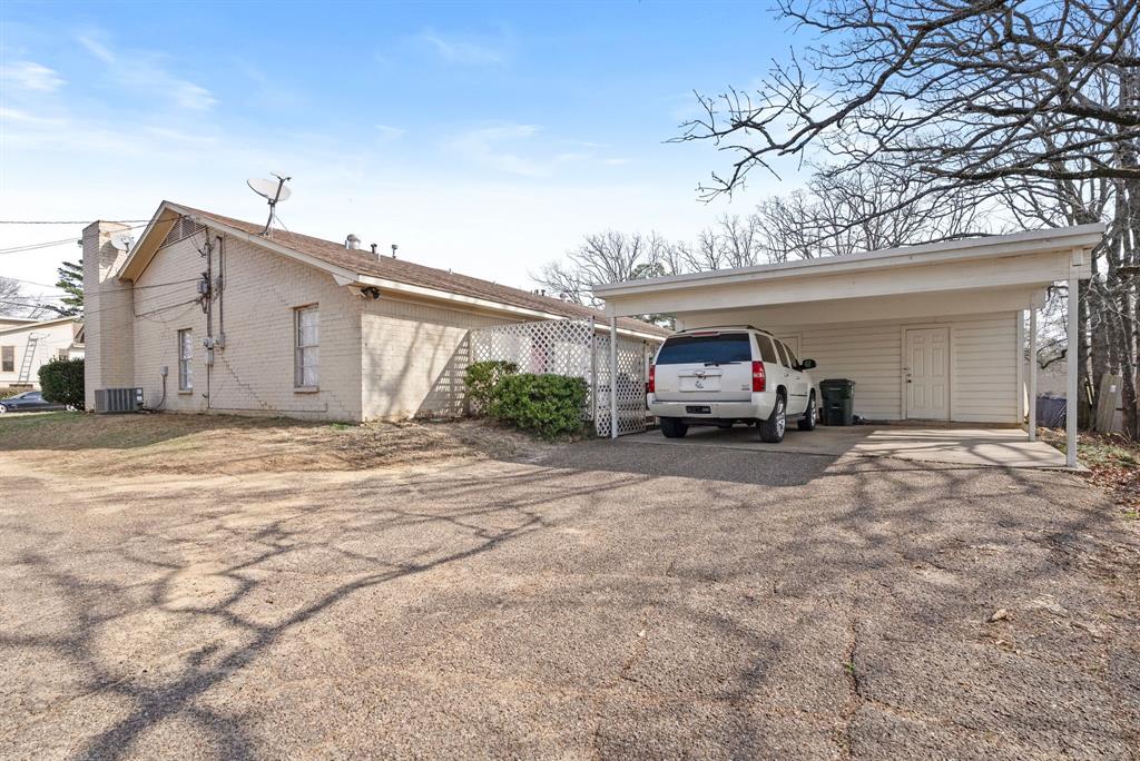 PALUXY SQUARE - Residential Income