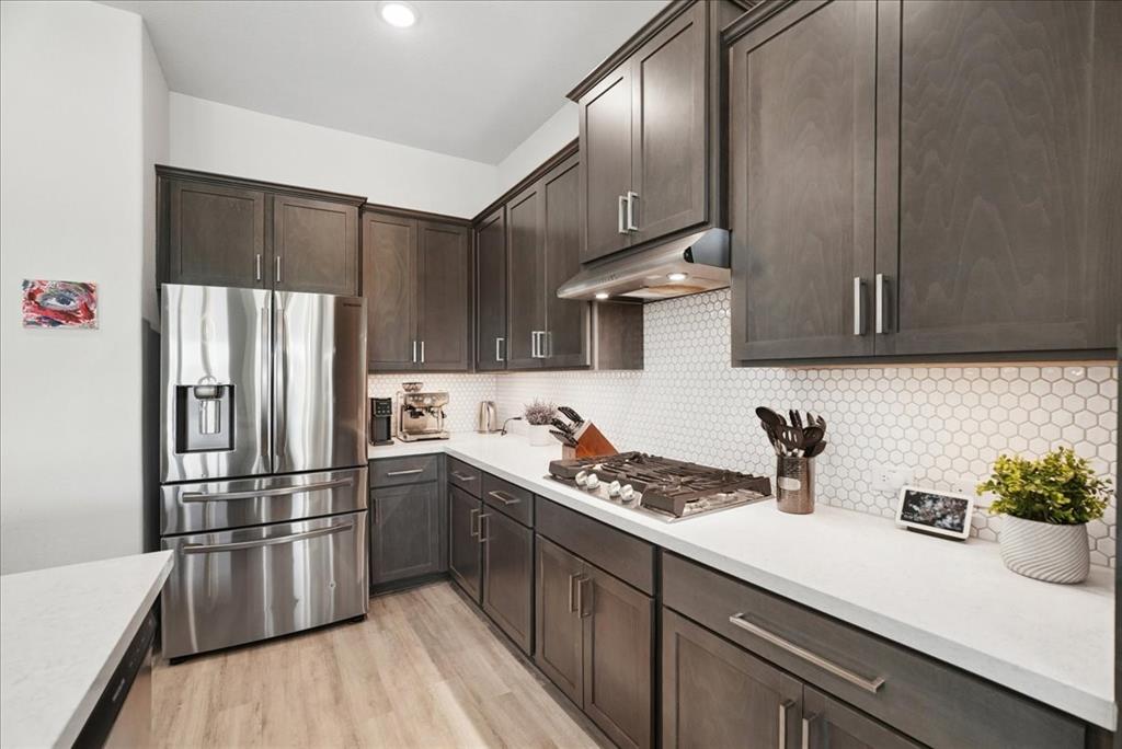 Lakewood Ph 4 - Residential