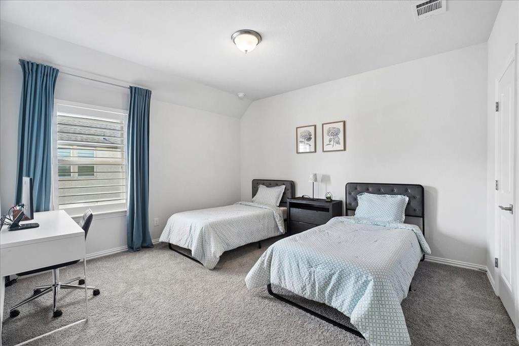 Lakewood Ph 4 - Residential