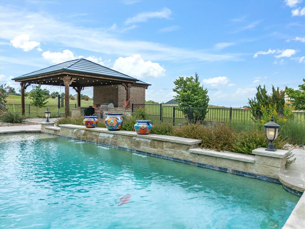 La Madera - Residential