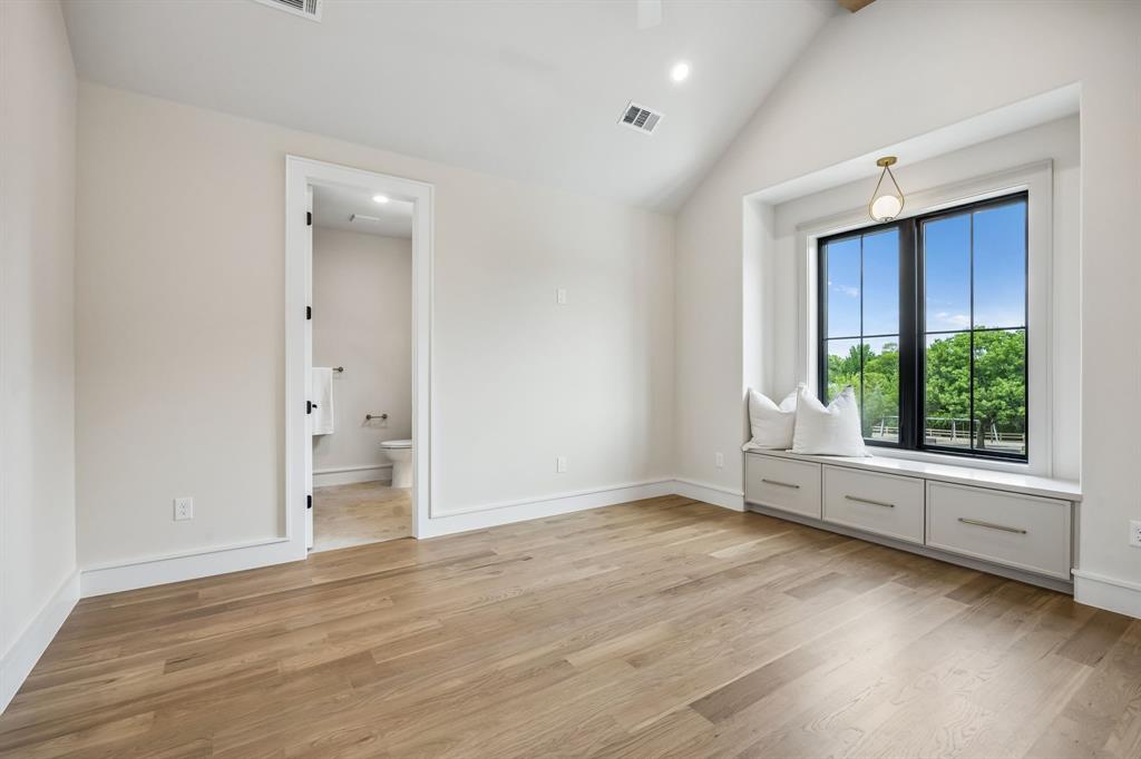 Prestonwood - Residential