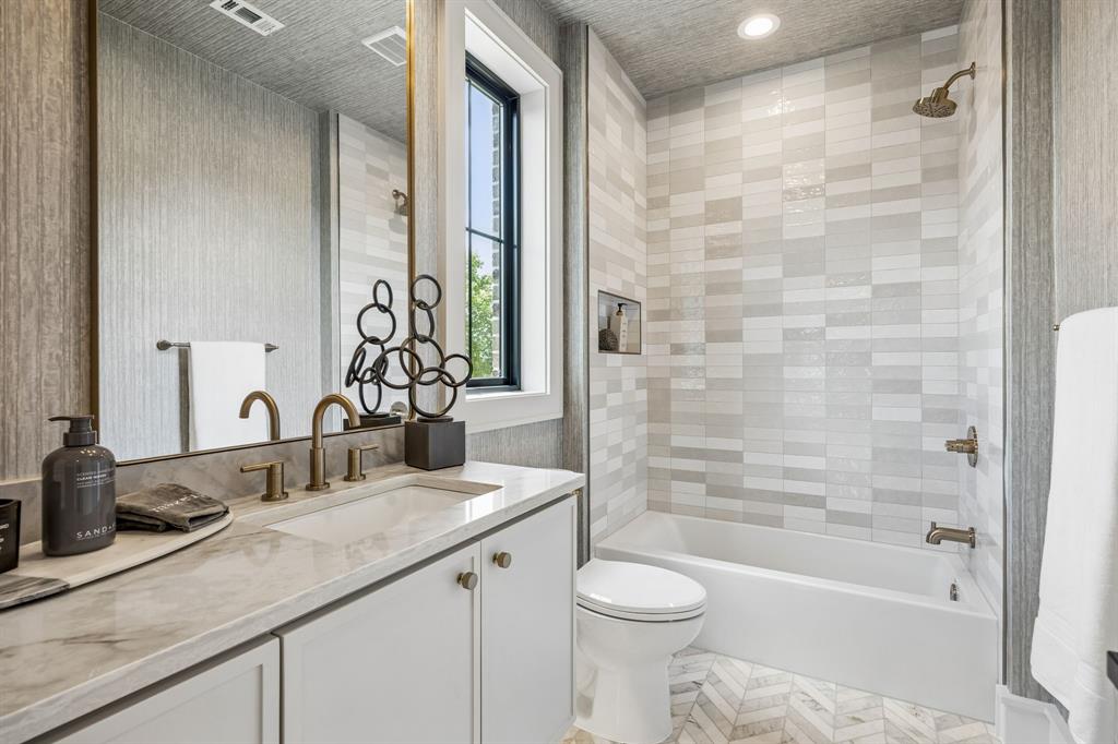 Prestonwood - Residential