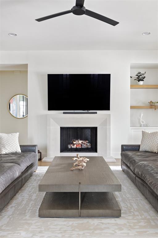 Midway Hills 03 - Residential