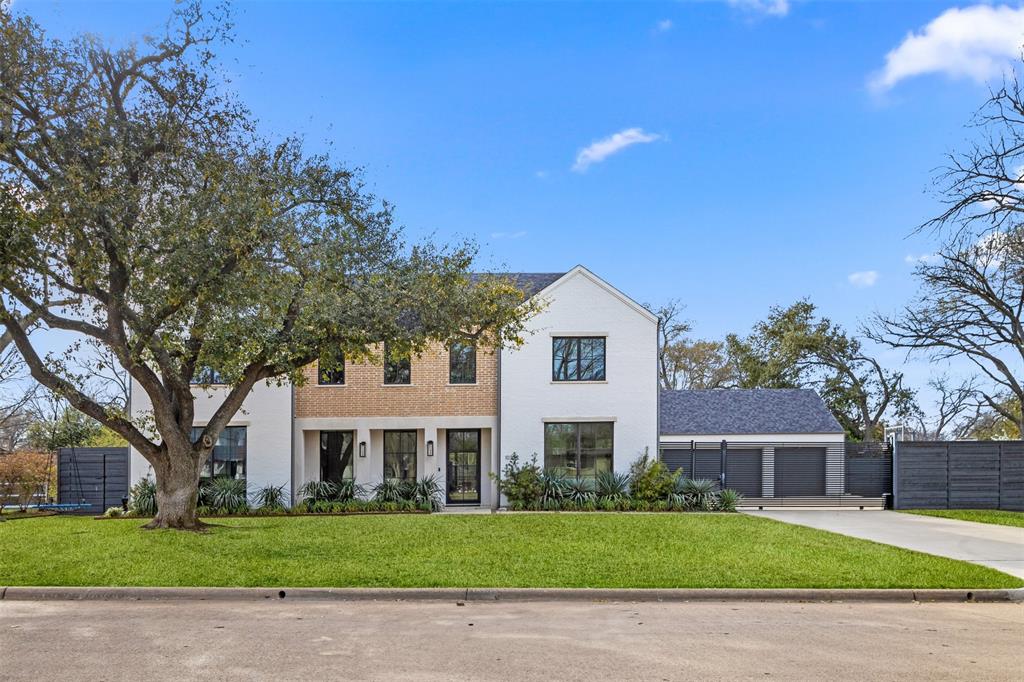 Midway Hills 03 - Residential