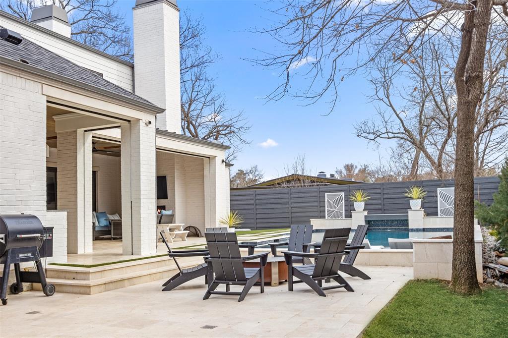 Midway Hills 03 - Residential