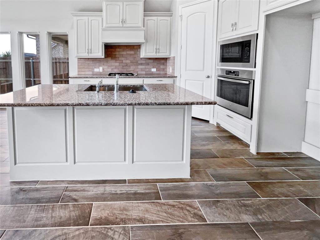 Devonshire Village 2d - Residential