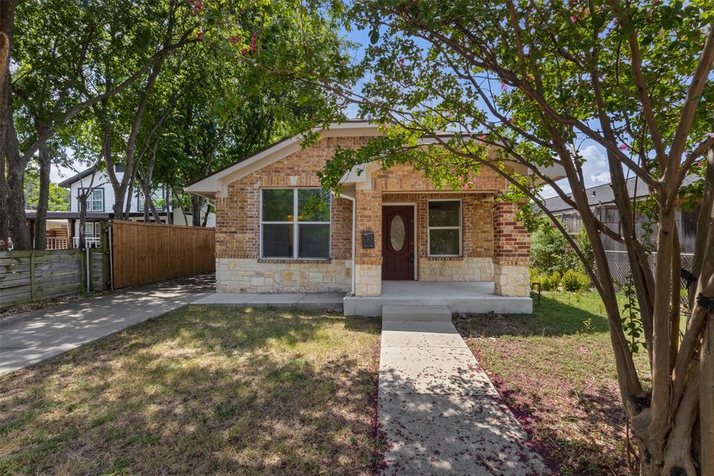 Welcome to 1107 S. Waverly Dr., a beautifully renovated 3-bedroom, 3-bath home that perfectly blends timeless character with modern updates. This move-in-ready home offers stylish finishes, functional living spaces, and an unbeatable location just minutes from the vibrant Bishop Arts District. Conveniently located near shopping, dining, entertainment, and major highways, this thoughtfully updated home combines comfort, style, and accessibility in one exceptional package.
