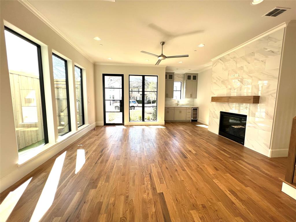 Highland Park High School - Residential Lease