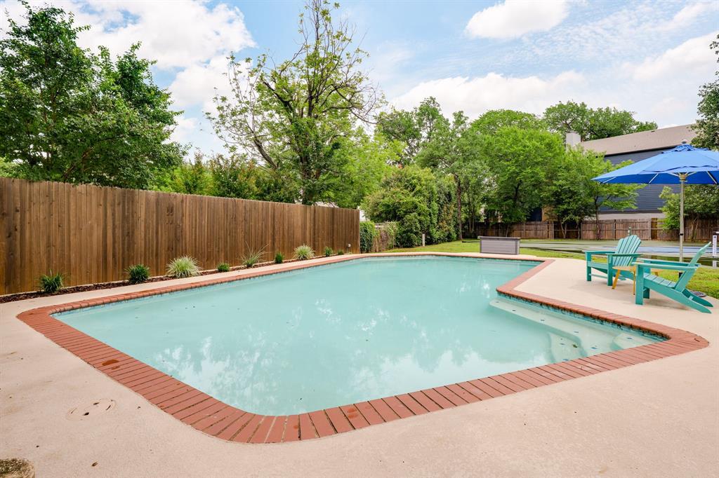 Parkway North - Residential